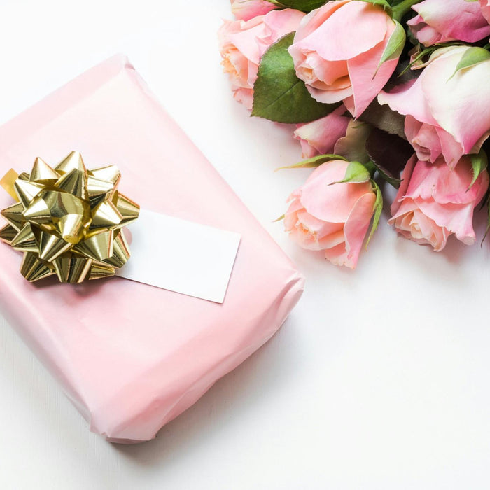 The Mother’s Day Gift That Feels Personal: Choosing Fragrance by Memory