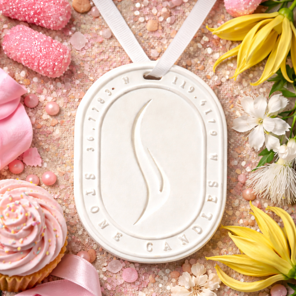 Scented Oval Diffuser (Pink Sugar | Ylang Ylang | White Musk)